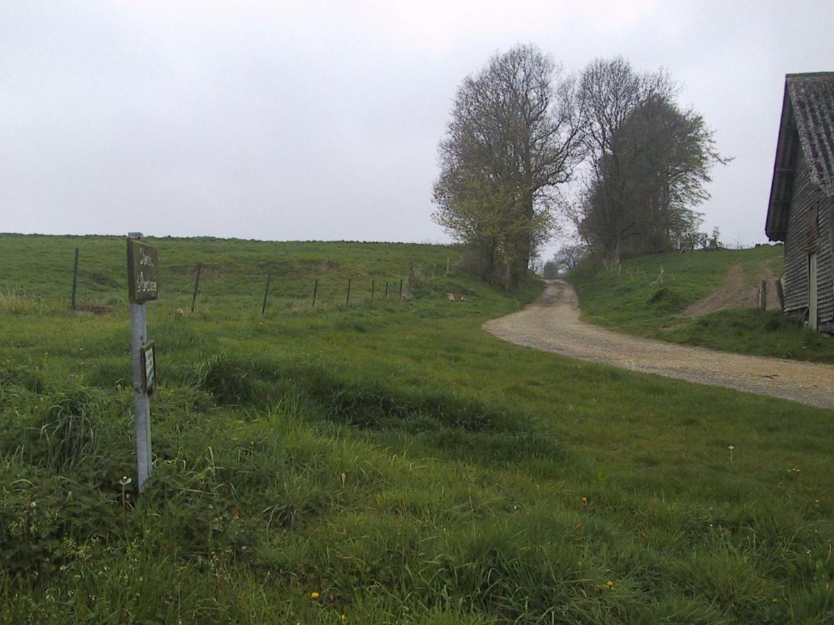 Gite La Cavee Le Bourg-Dun Bagian luar foto